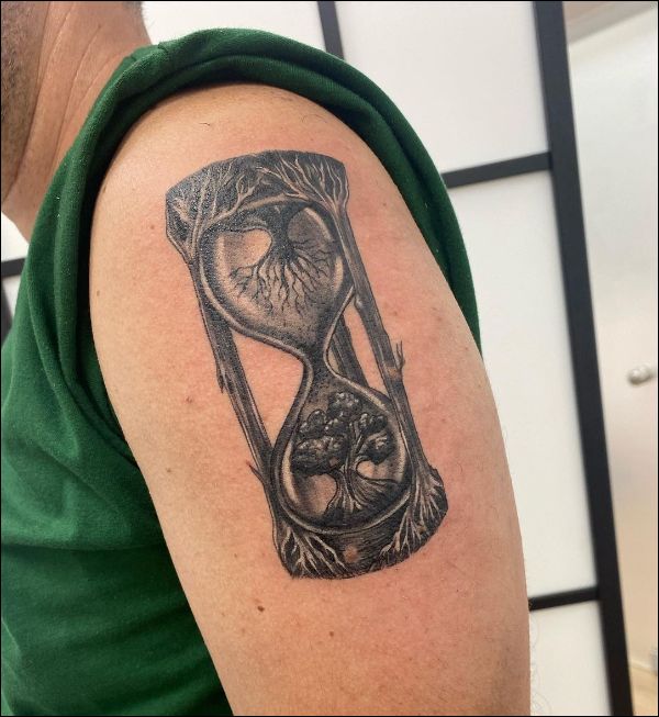 10 Amazing Hourglass Tattoos Their Meanings Updated For 2024