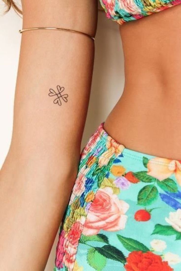 10 Delicate Meaningful Tattoo Ideas You Ll Fall In Love With Tiny