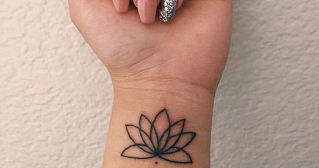 10 Ideas De Flor De Loto Tattoo Tatuajes De Arte Corporal Tatuajes