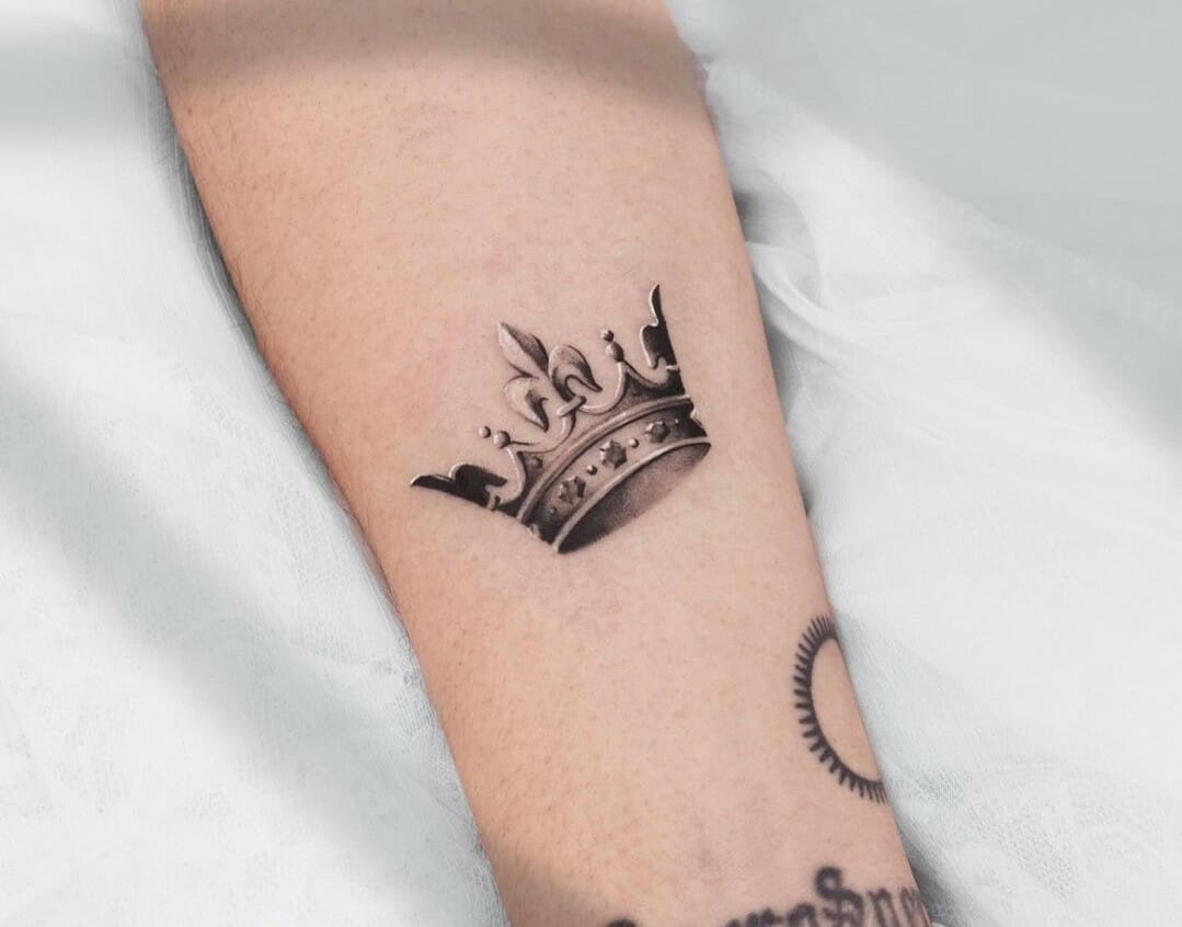 101 Best Queen Crown Tattoo Ideas You Have To See To Believe Outsons