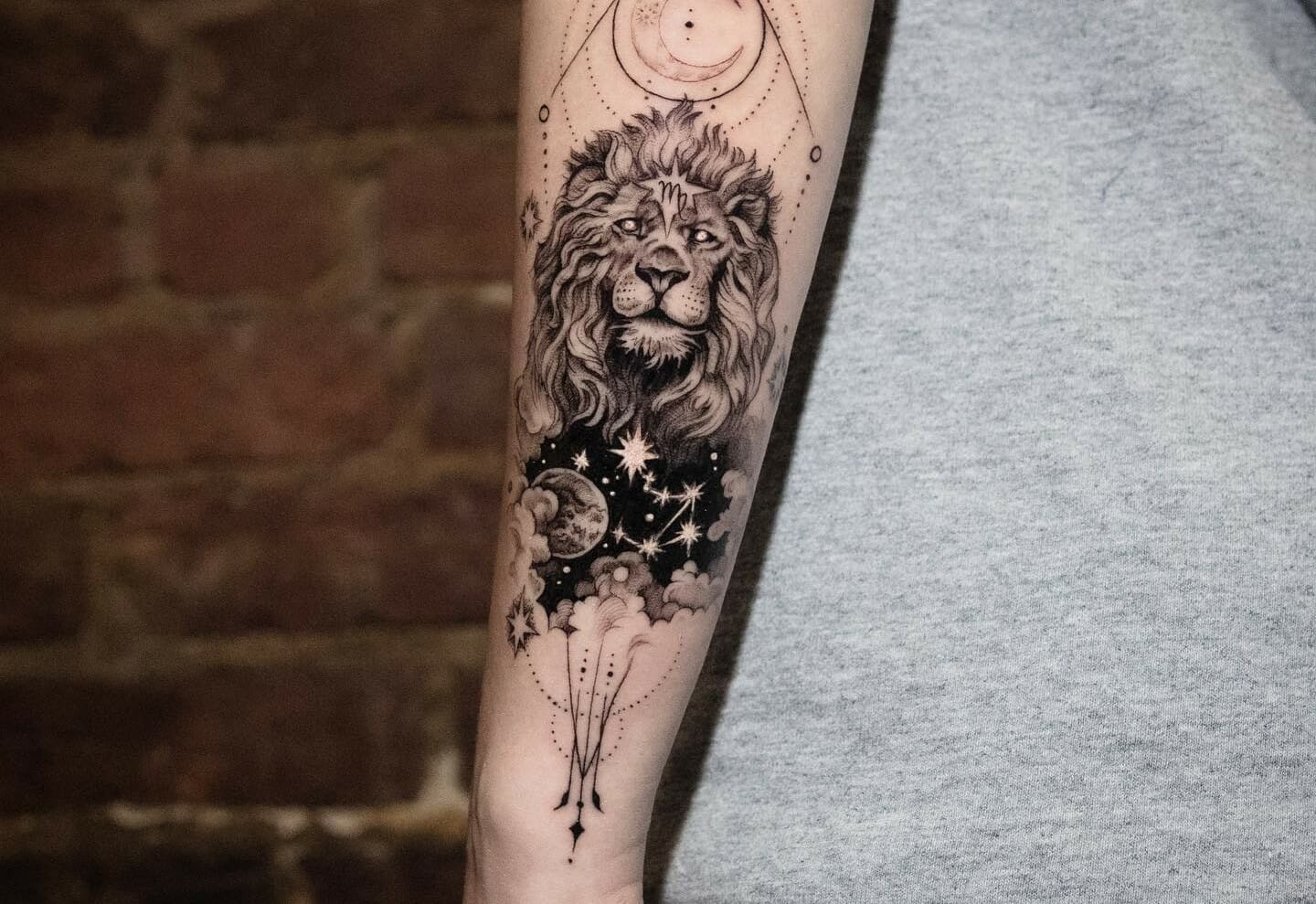 101 Best Women S Unique Lion Tattoo Ideas That Will Blow Your Mind