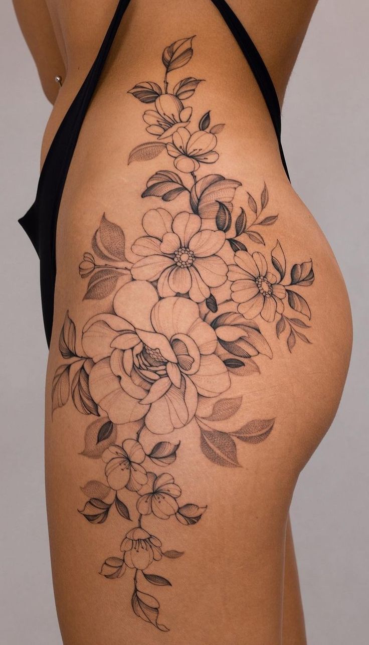 109 Stunning Hip Tattoo Designs For Women Mysteriousevent Com