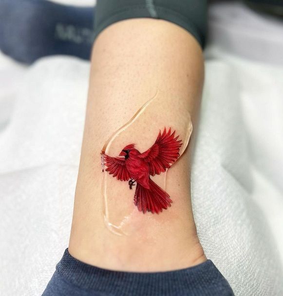 15 Cardinal Tattoo Designs To Symbolize Love And Hope