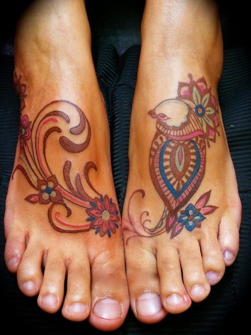 15 Foot Tattoo Designs For Women Pretty Designs