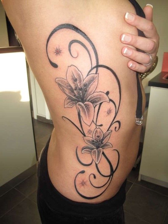 150 Small Lily Tattoos Meanings Ultimate Guide February 2020