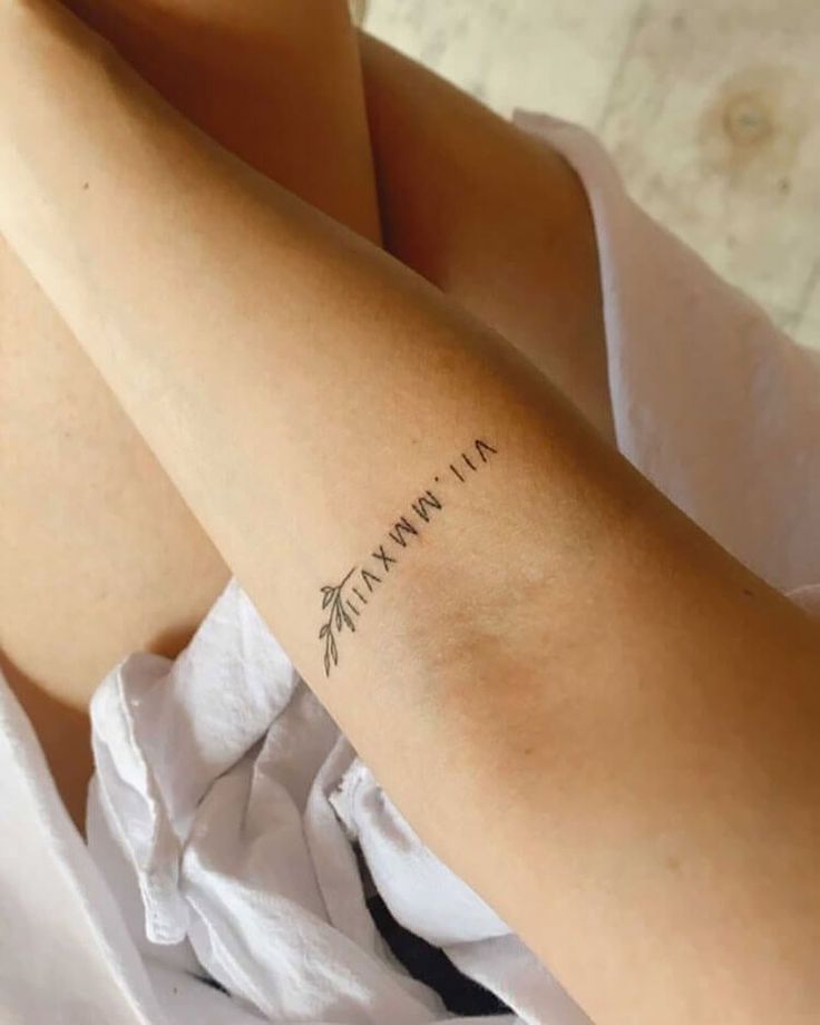 20 Awesome Roman Numeral Tattoo Ideas For Women Mom S Got The Stuff