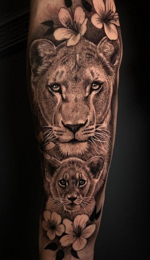 20 Lioness And Cub Tattoo Designs With Meaning Art And Design