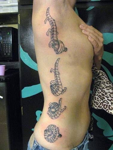 22 Tatoos A La M C Escher Ideas Tattoos Mc Escher Cool Tattoos