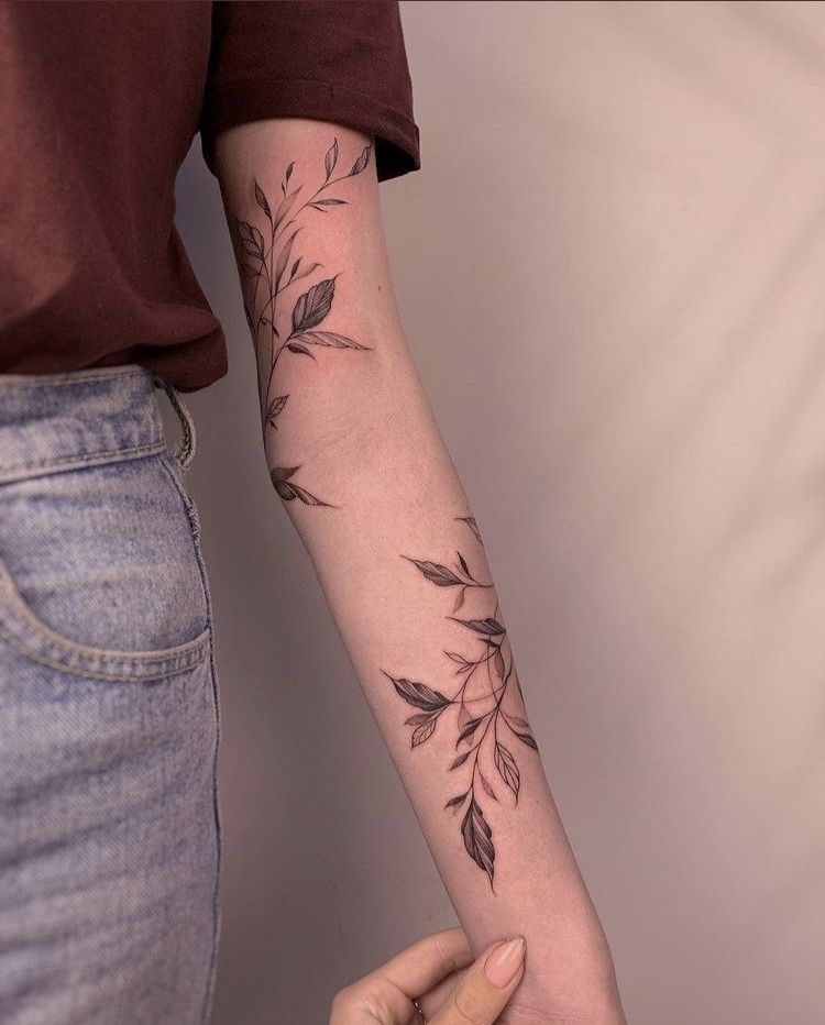 23 Wrap Around Arm Tattoo Kamuranburaq