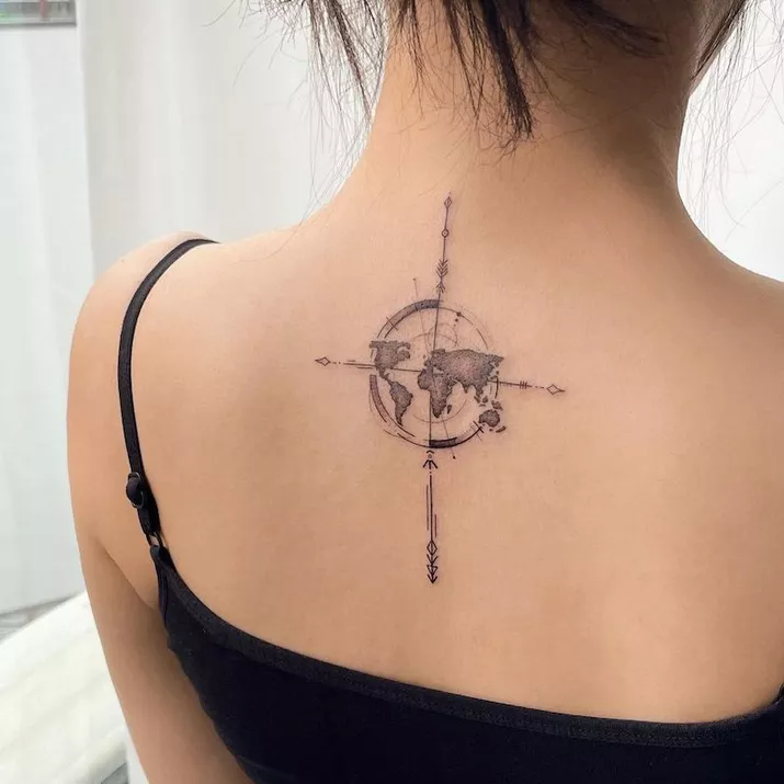 27 Gorgeous Takes On The Classic Compass Tattoo Compass Tattoo Design