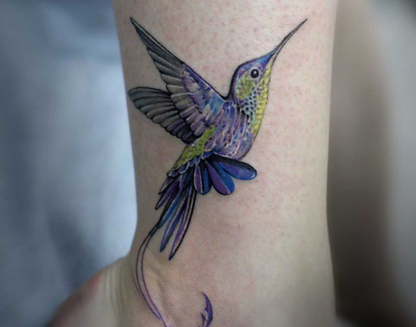 27 Hummingbird Tattoo Ideas In A Variety Of Styles Hummingbird Tattoo Small Hummingbird