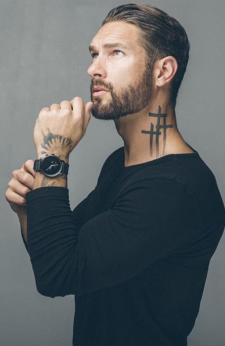 3 Stunning Cross Neck Tattoo Designs You'll Love