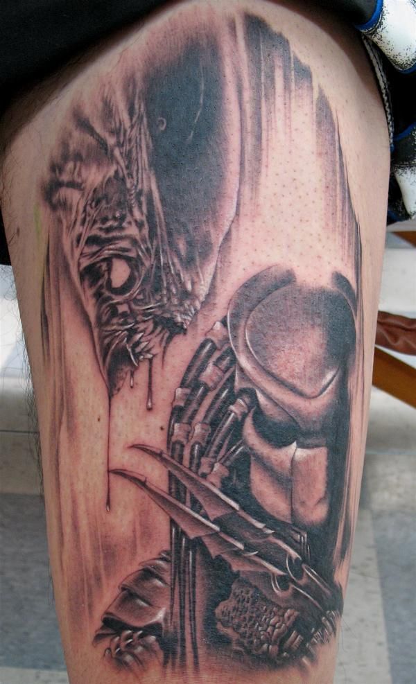 30 Alien Vs Predator Tattoos Ideas Predator Tattoo Alien Vs Predator