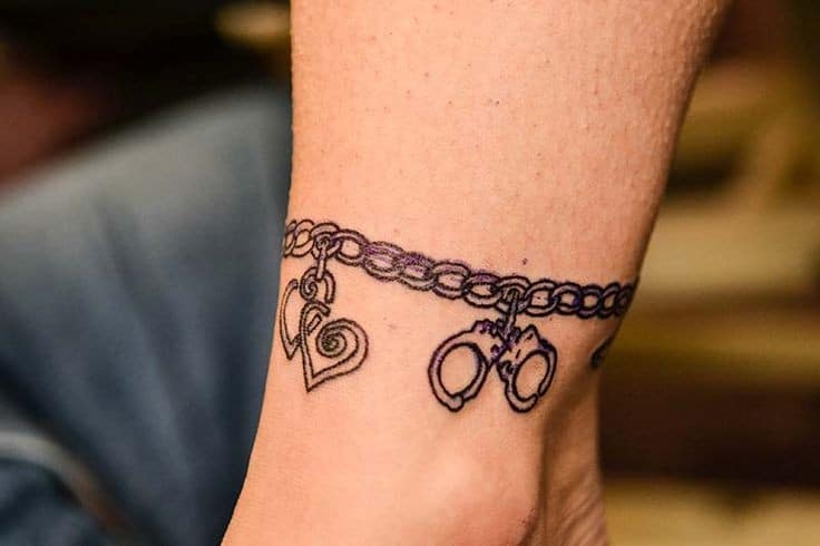 30 Remarkable Ankle Bracelet Tattoo Designs Sheideas