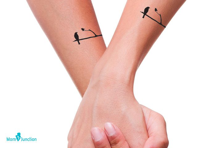 35 Coolest Mother Daughter Tattoo Ideas To Express Love