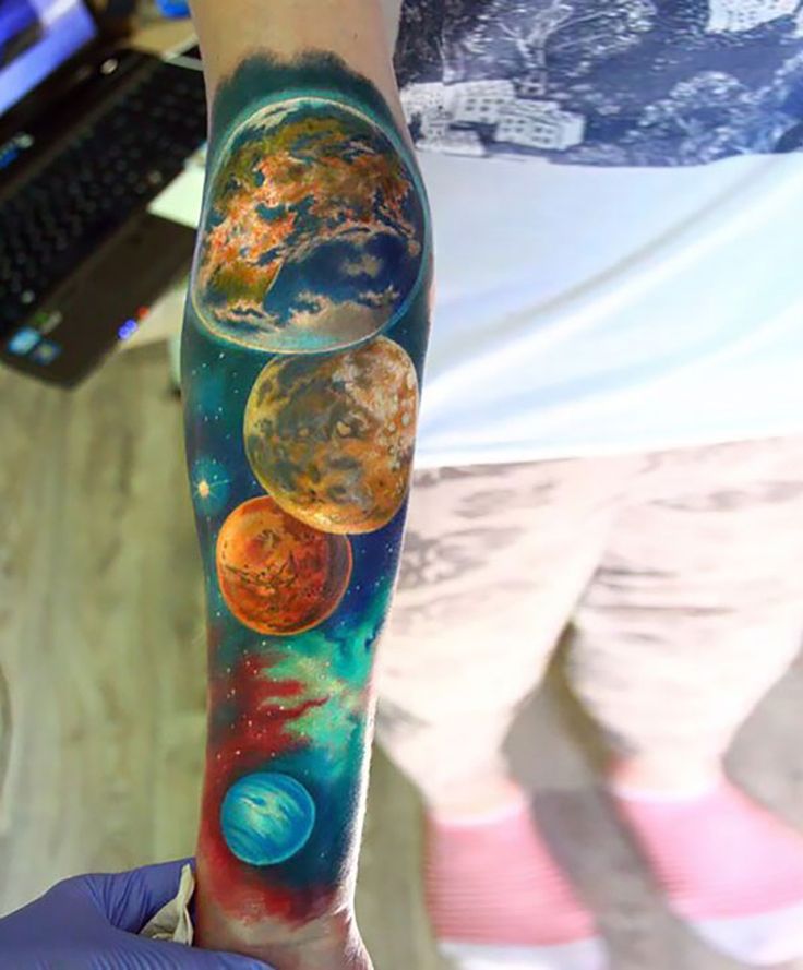 40 Cosmic Tattoo Ideas For Astronomy Lovers Cosmic Tattoo Galaxy