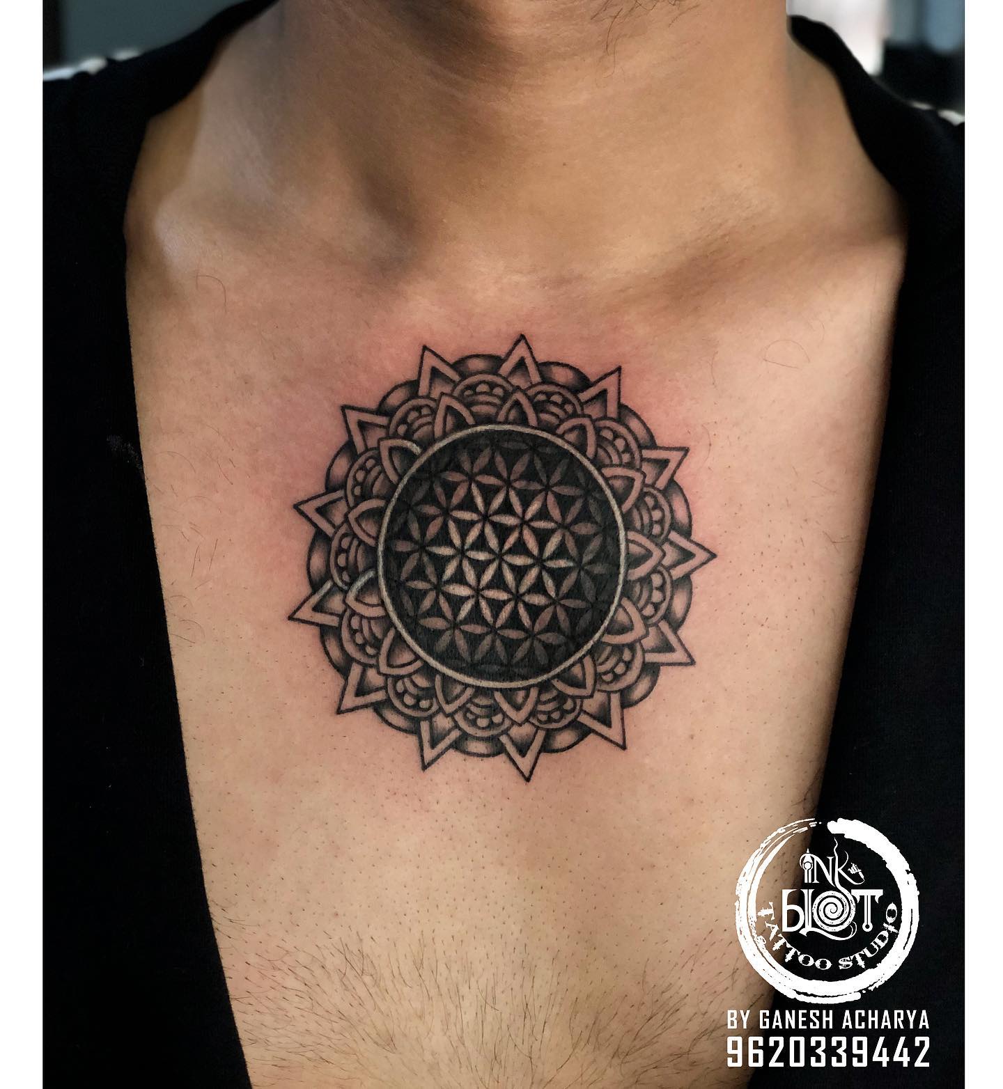 40 Incredible Chest Tattoo Ideas You Re Sure To Find Unique One To