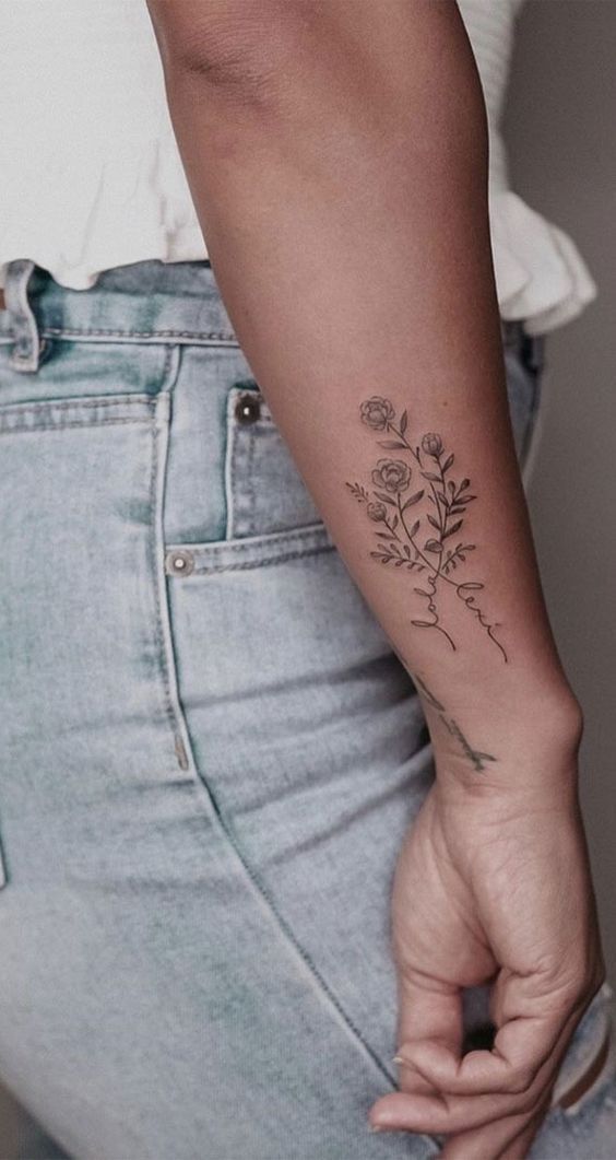 5 Black And White Wildflowers With Detail Pretty Flower Tattoos