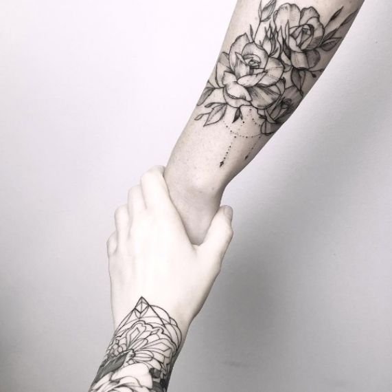 50 Enchanting Flower Tattoos For Fall Tattooblend