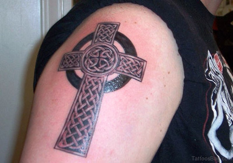 53 Awesome Cross Tattoos On Shoulder Tattoo Designs Tattoosbag Com