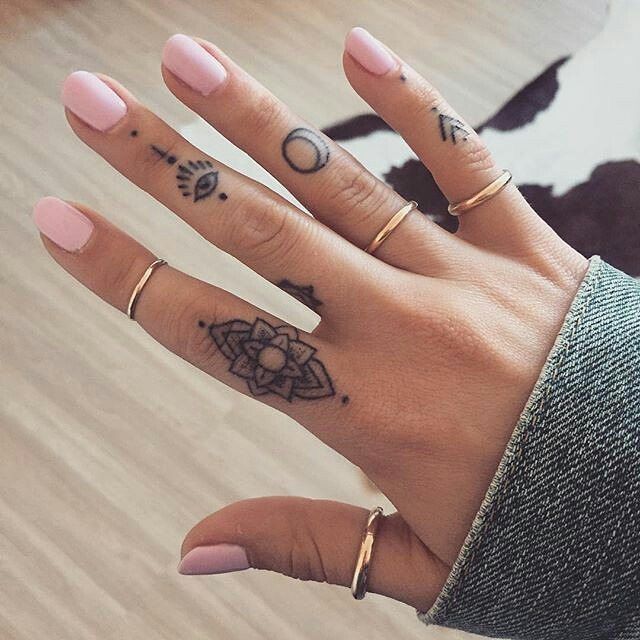 55 Most Beautiful Tiny Tattoo Ideas For Girls Finger Tattoo For Women