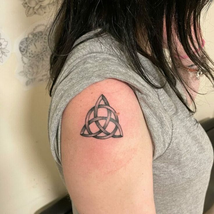 60 Celtic Sister Knot Tattoo Ideas That Will Blow Your Mind Celtic