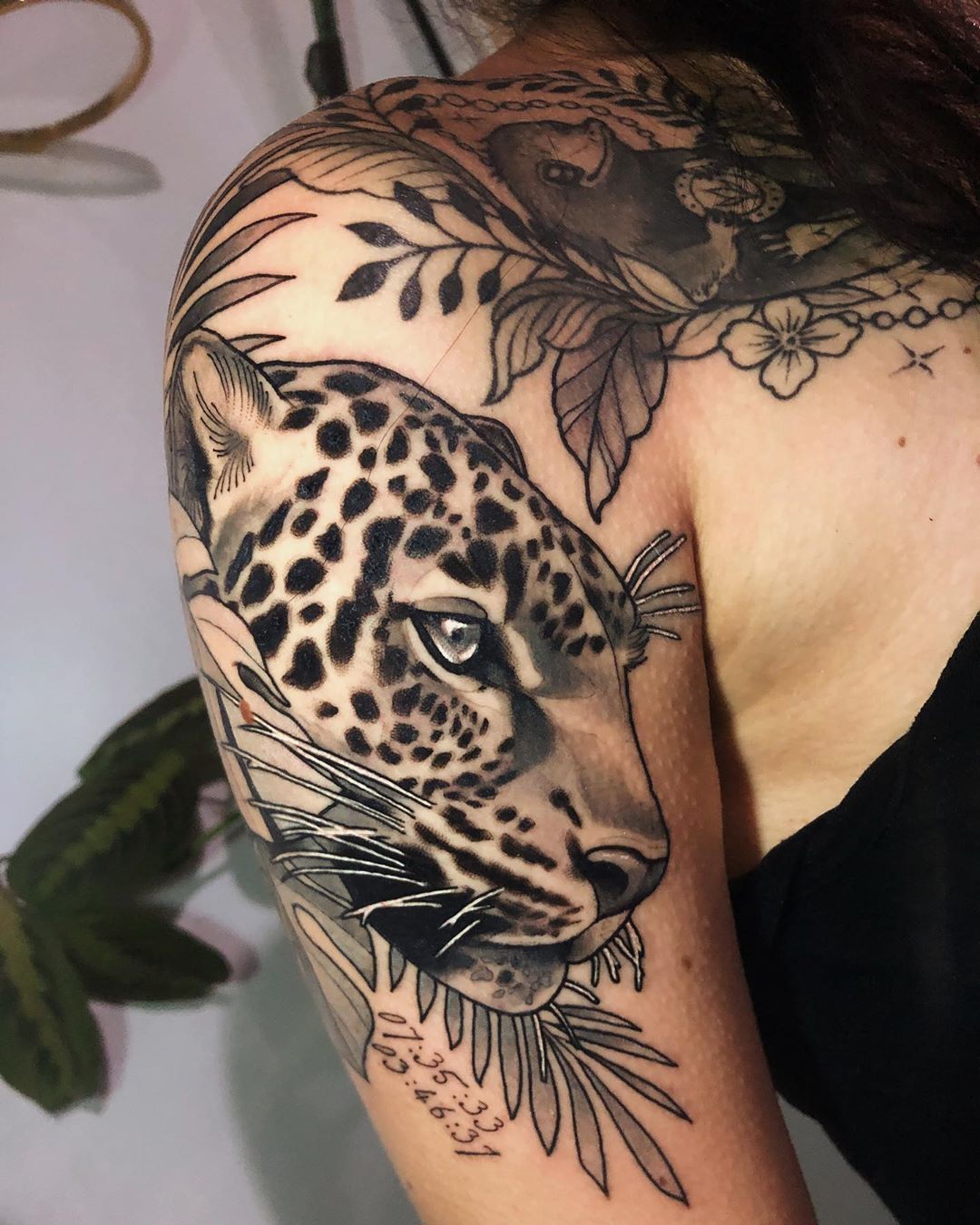 61 Incredible Leopard Print Shoulder Tattoos