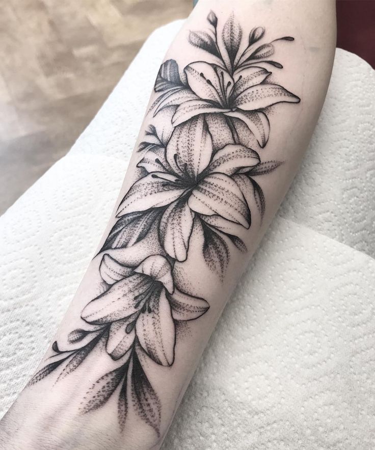 Amazing Lily Flowers Tattoos Design Lily Flower Tattoos Lily Tattoo