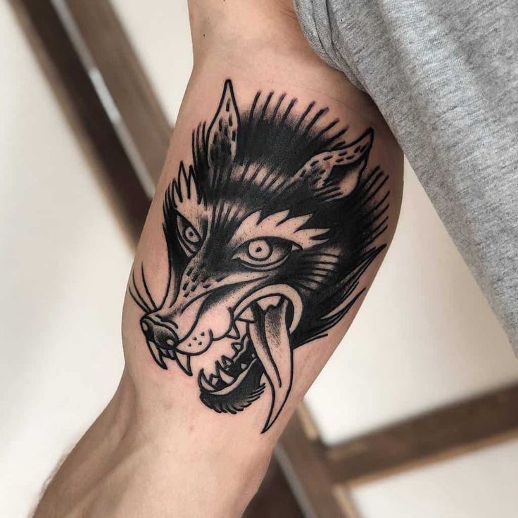 American Traditional Wolf Tattoo Embracing Iconic Artistry And