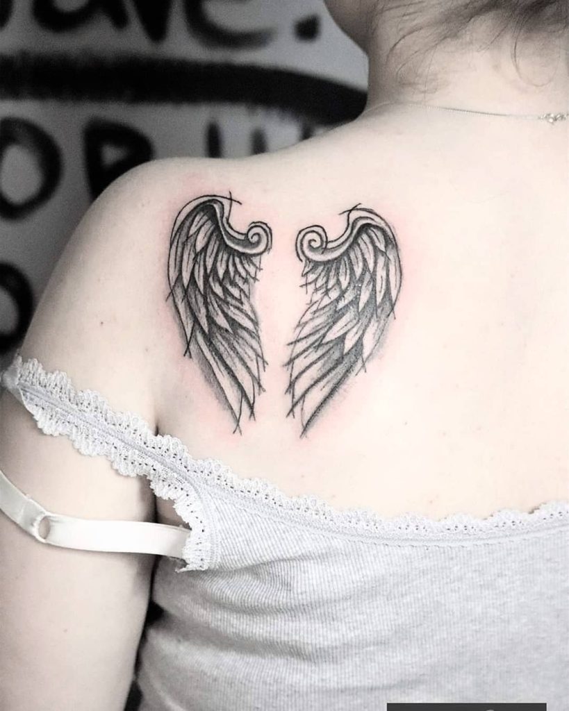 7 Tips for Your Angel Wing Shoulder Tattoo