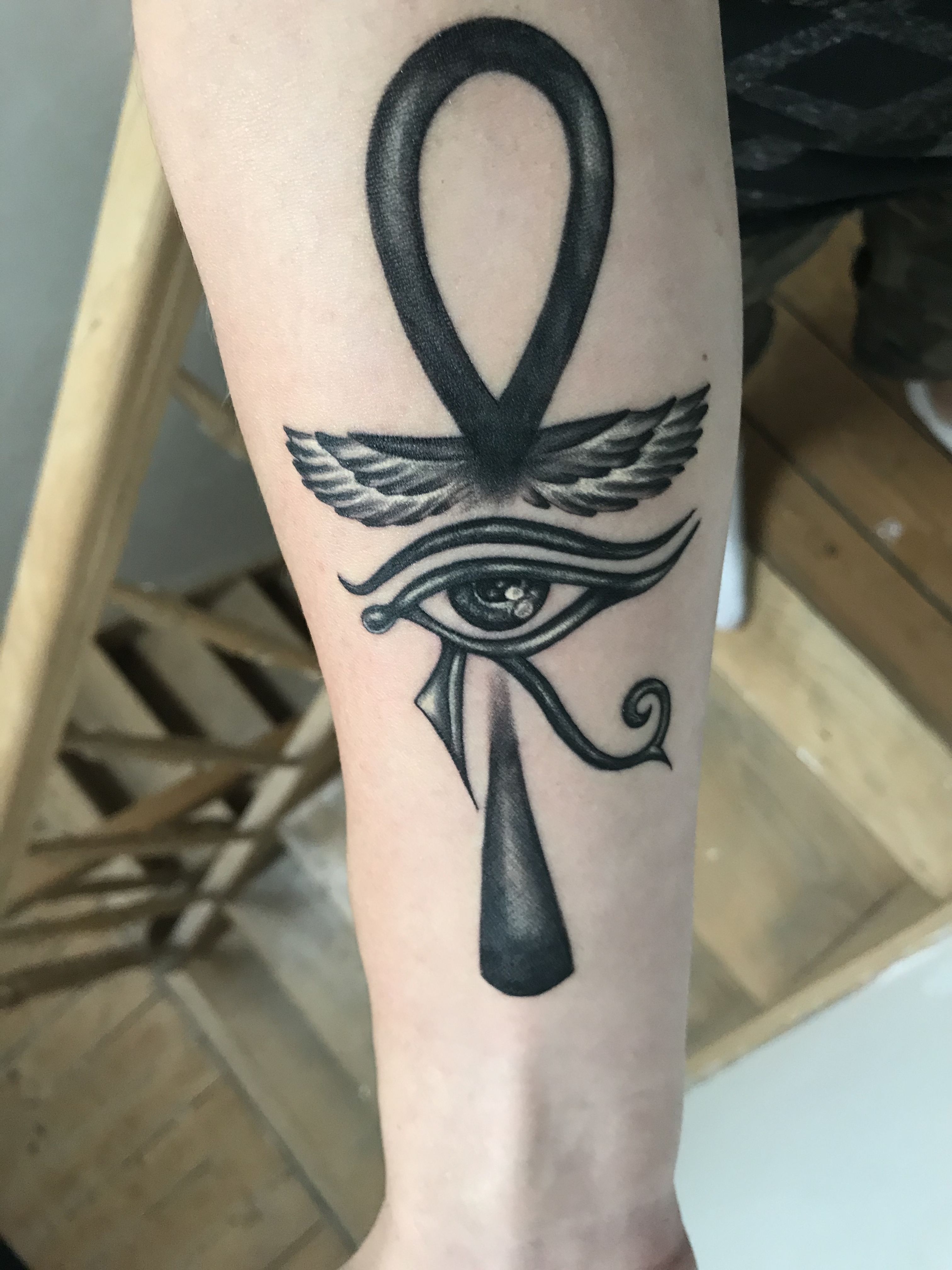 Ankh And Eye Of Ra Fusion Tattoo Egyptian Eye Tattoos Eye Of Ra Tattoo Hand Tattoos