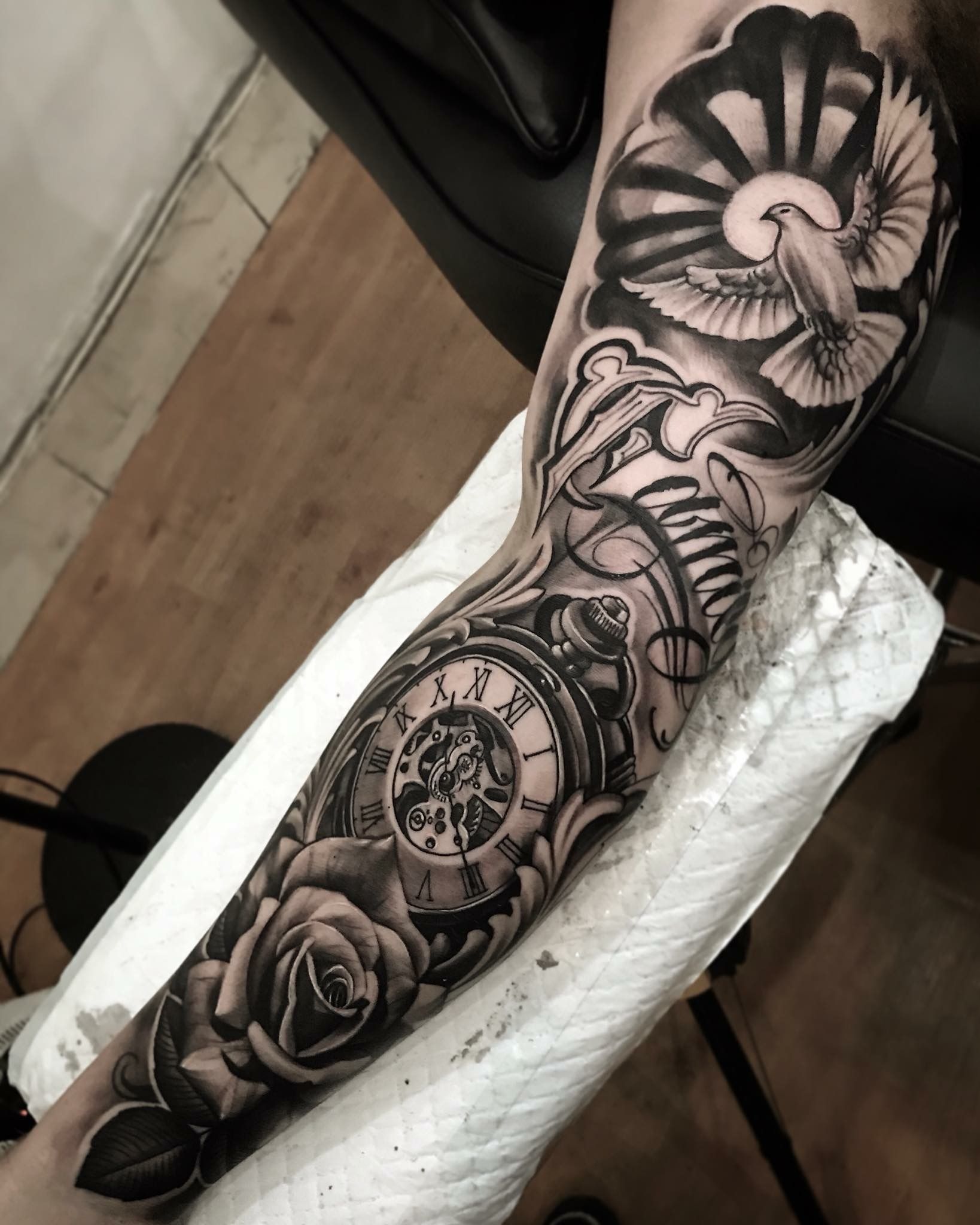 Arm Sleeve Tattoo By The Amazing Dodepras Lion Ink Tattoo Bali Rose