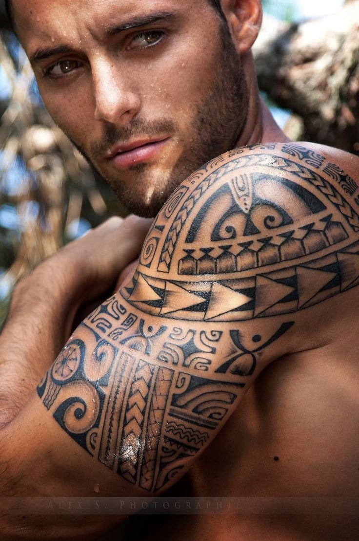 5 Trending Arm Sleeve Tattoo Designs for Men