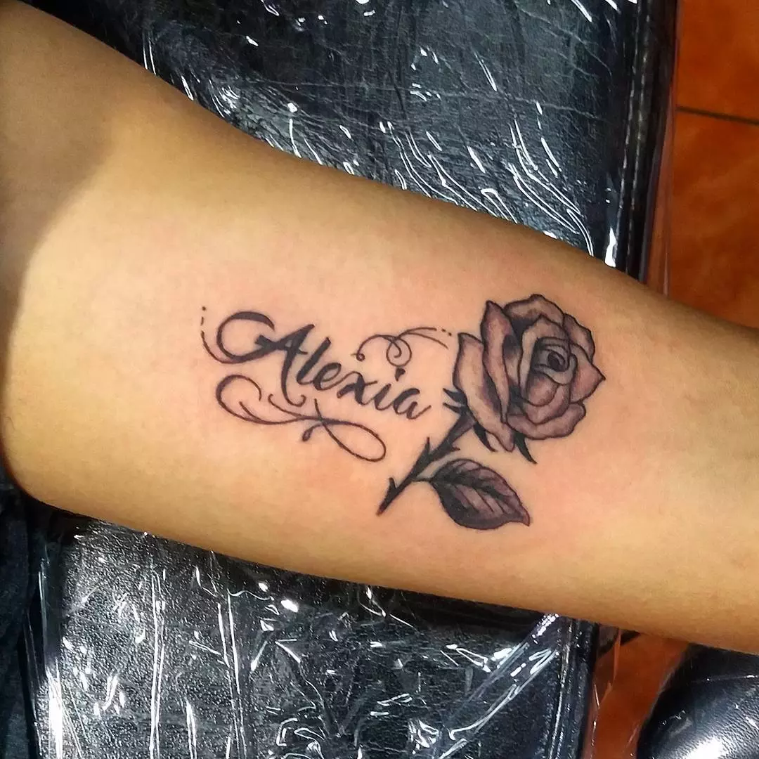 Attractive Name Tattoos For Women Name Tattoos Name Tattoo Designs