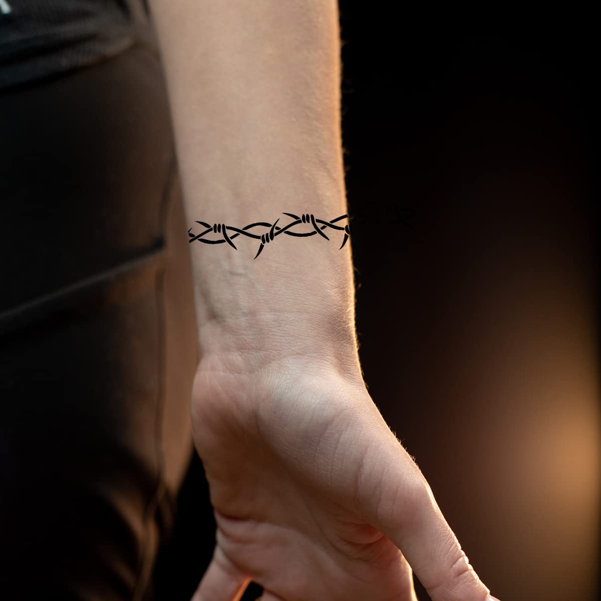 Barbed Wire Tattoo Meanings And 60 Awesome Ideas Inkmatch