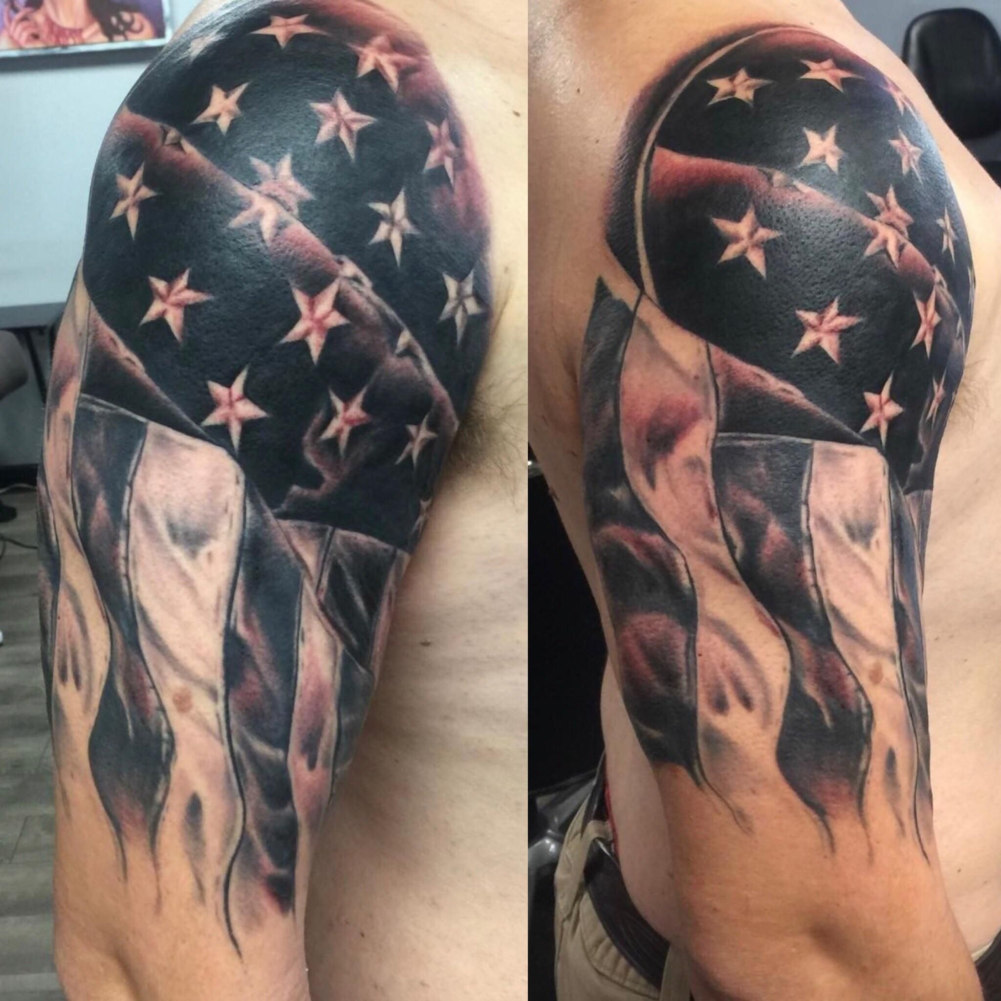 Billowing American Flag In Black And Gray By Eweezy At Tattoo