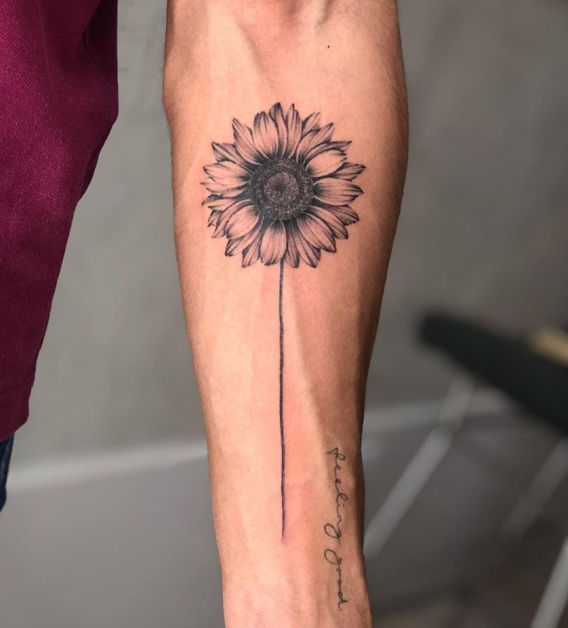 Stunning Black and Grey Sunflower Tattoo Ideas