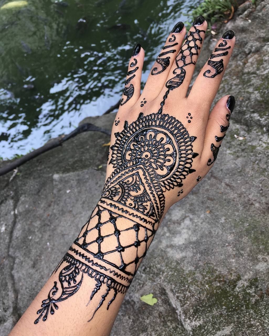 Black Henna Artist Near Me Dyan Parson