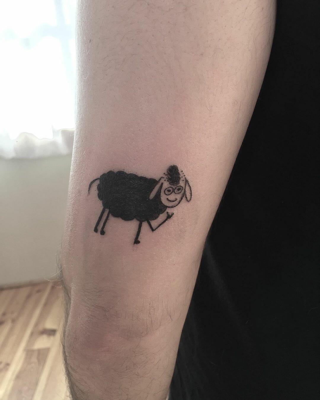 Black Sheep Tattoos And Piercings Tatoos Welsh Tattoo Black Sheep