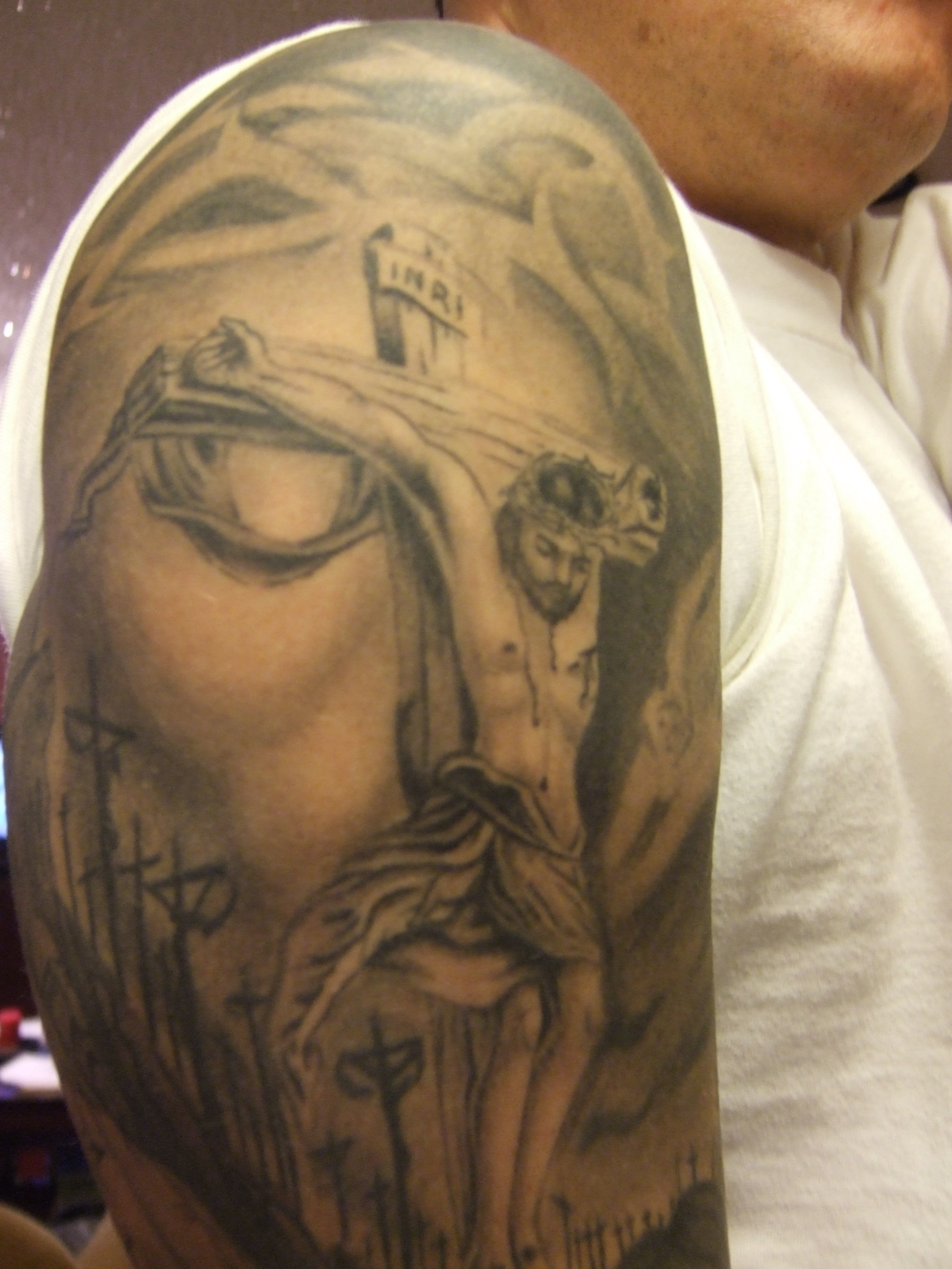 Christ And The Tree Of Life Christ Tattoo Jesus Tattoo Jesus Tattoo