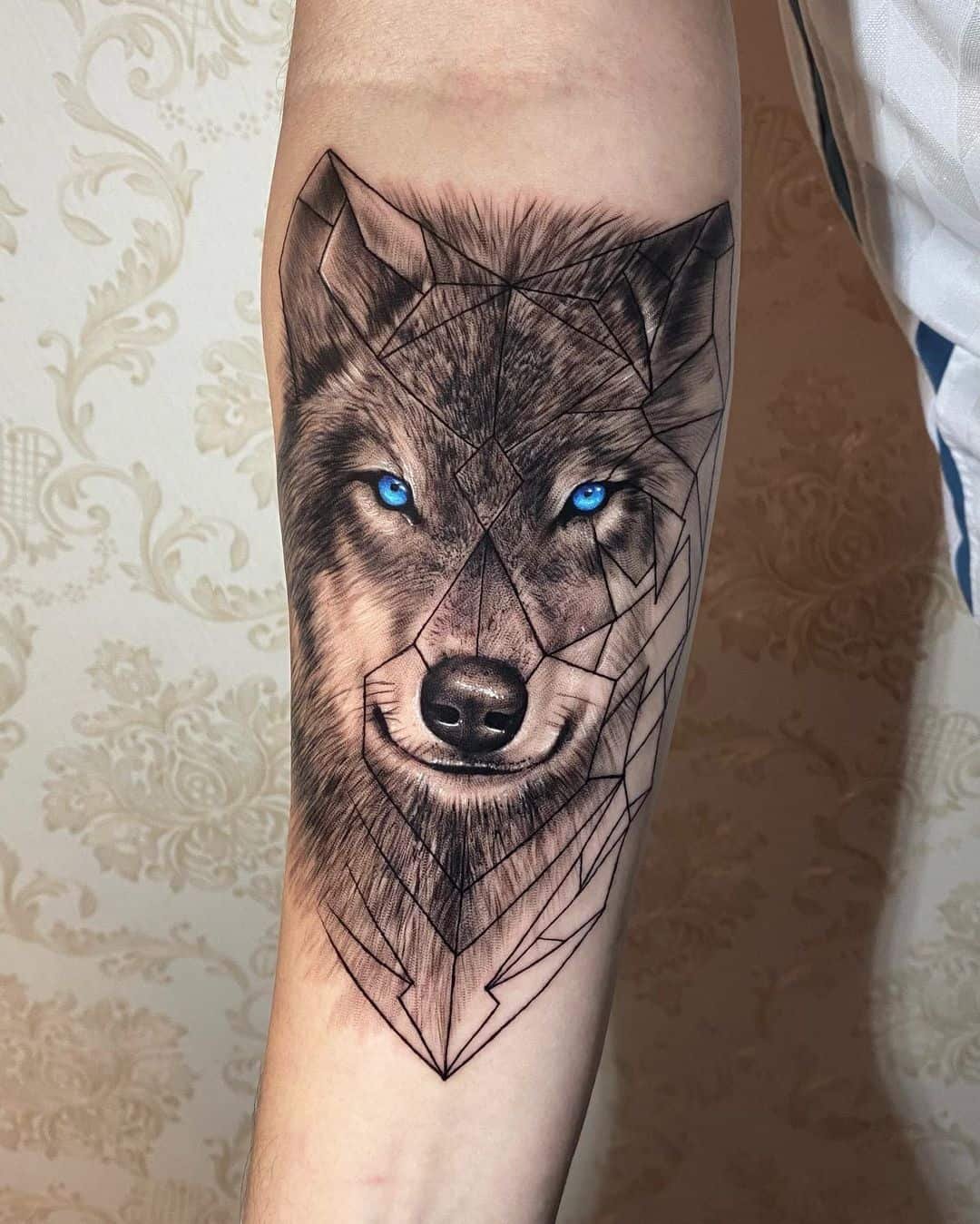 Cool And Edgy Geometric Wolf Face Tattoo Ideas For Your Next Body Art