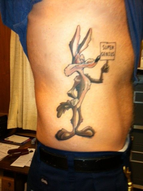 Cool Wile E Coyote Tattoo Designs Cartoon Tattoo Designs Pinterest