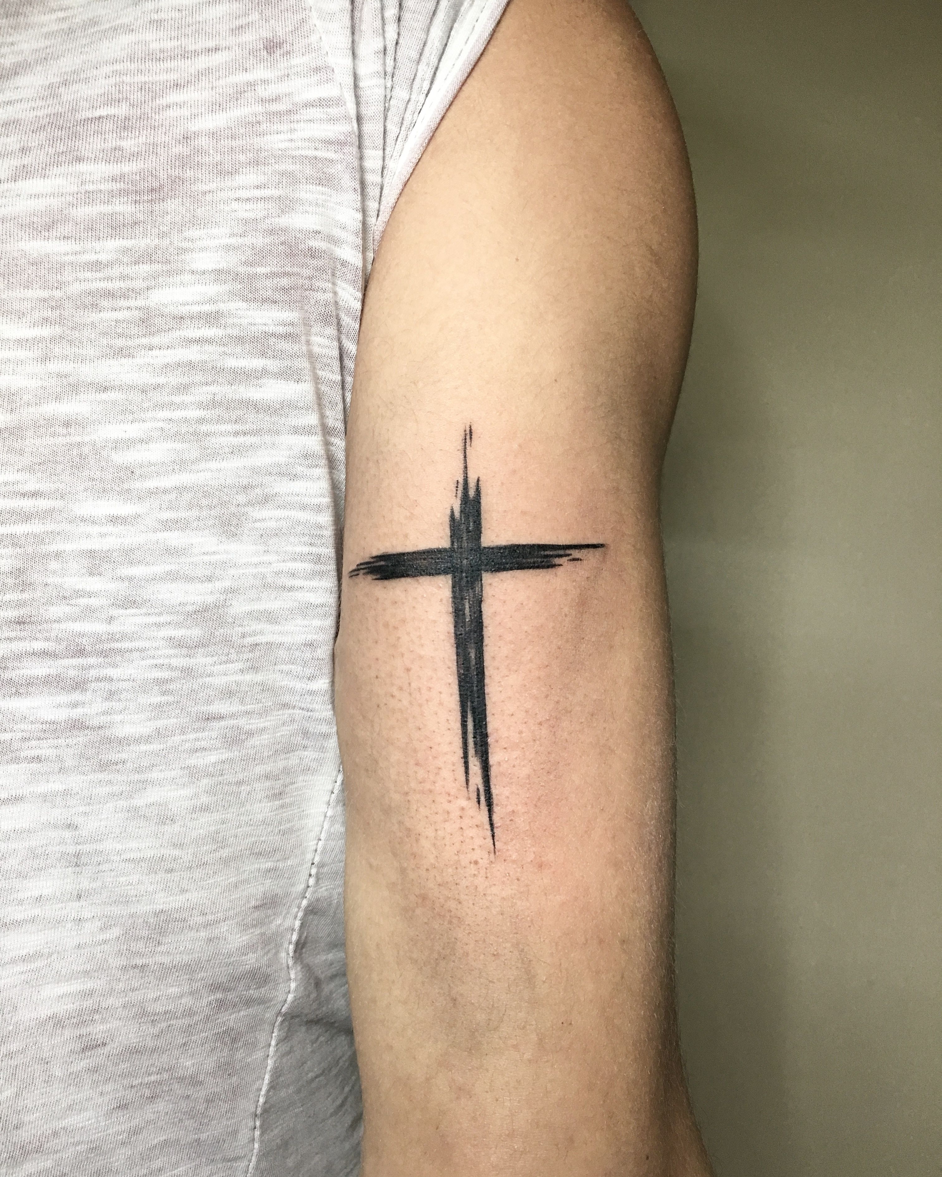 Cross Tattoos On Tricep