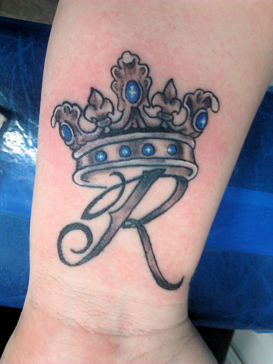 Crown Tattoos Designs Ideas And Meaning Tattoos For You