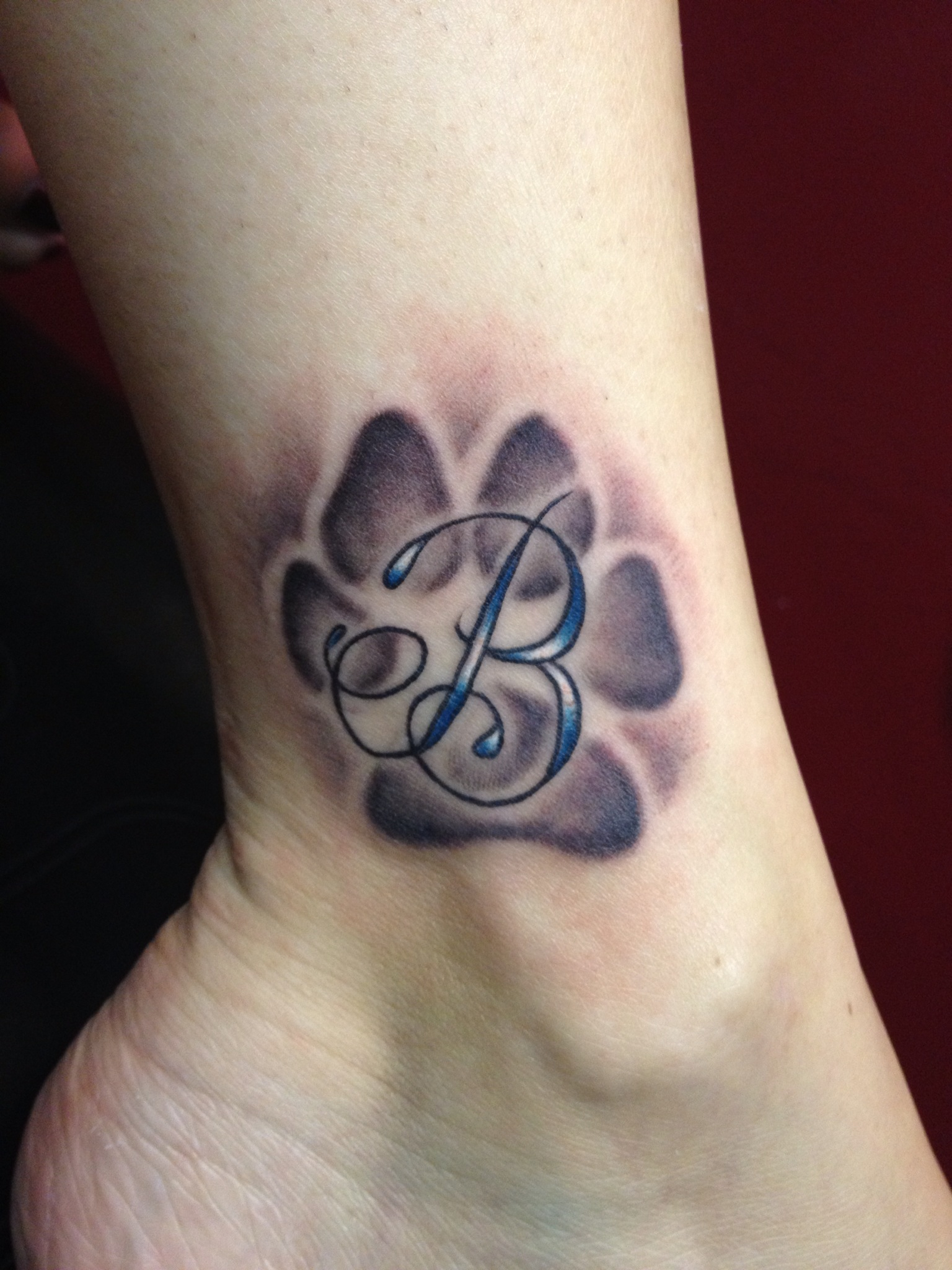 7 Creative Dog Paw Print Tattoo Ideas You'll Love