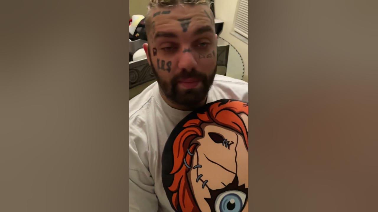 Face Tattoo Made Me Sneeze Lmaoo Funny Comedy Tattoo Inkdlife