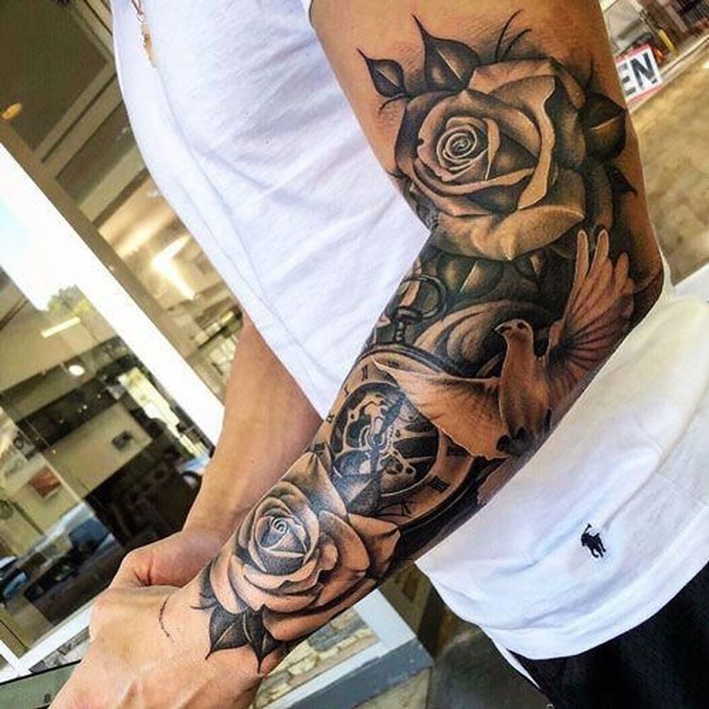 7 Stunning Floral Sleeve Tattoo Ideas for Men