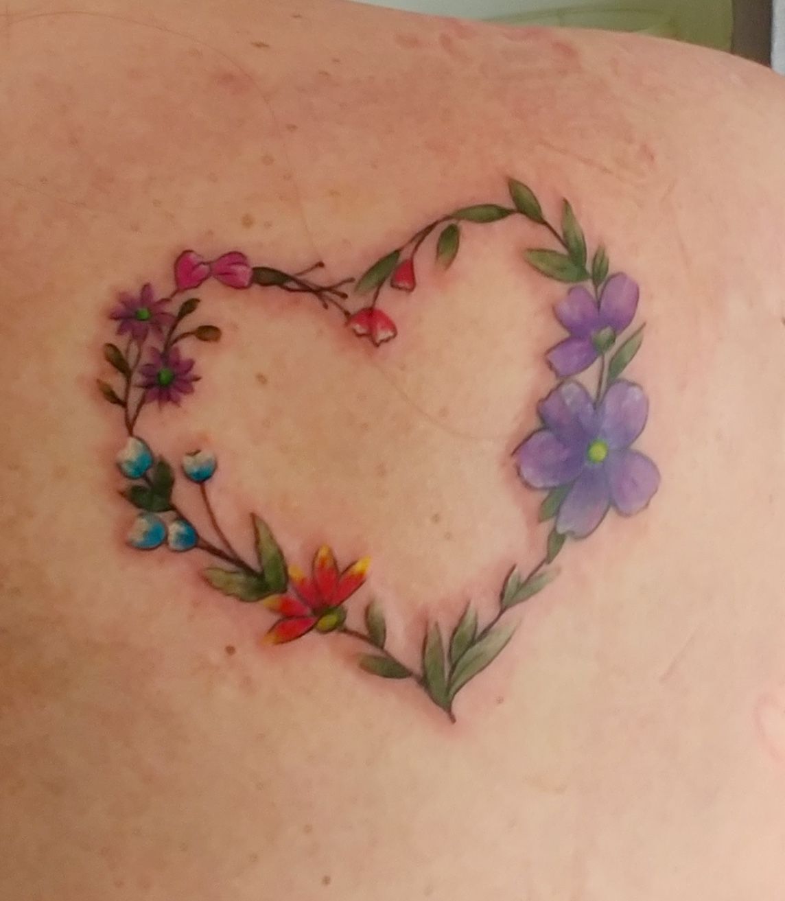 Flowers Heart Tattoo By Zihee Tattoo Photo 26184