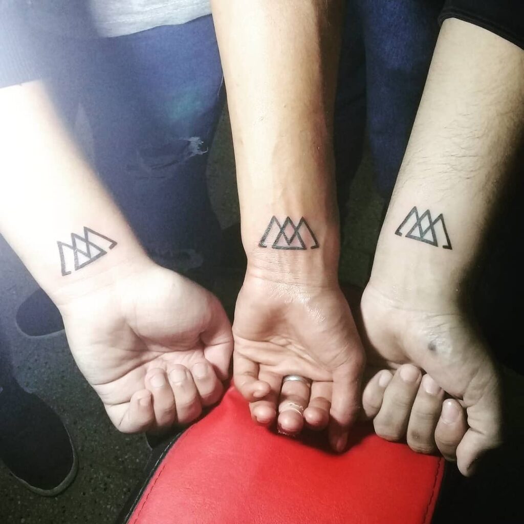 Friendship Tattoos for 2: Spongebob Designs You'll Love