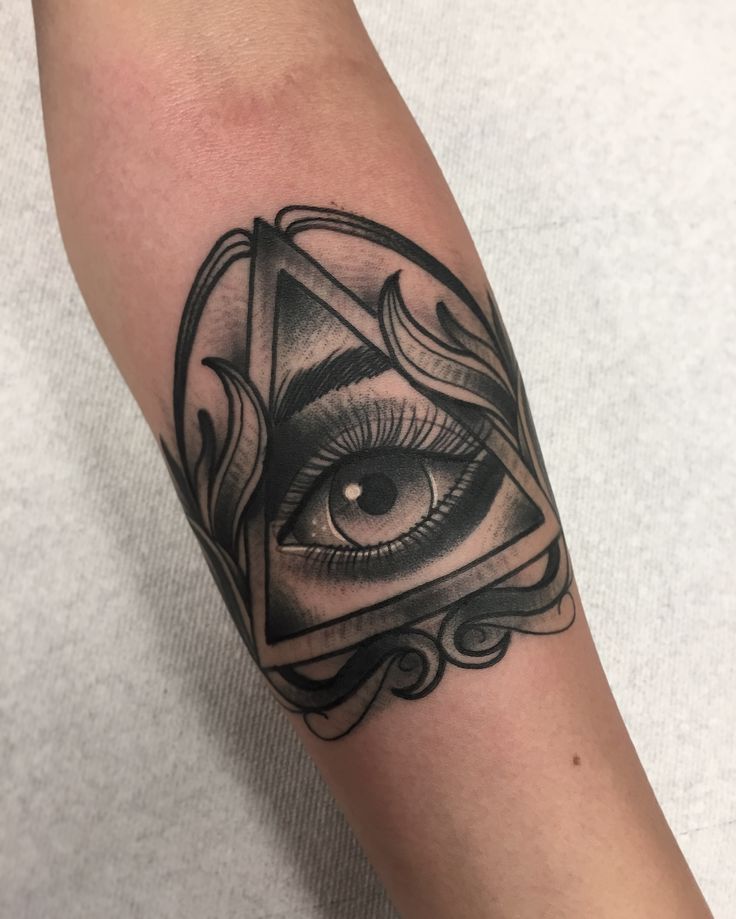 Gallery For Illuminati Eye Tattoo Illuminati Eye Tattoo Eye Tattoo